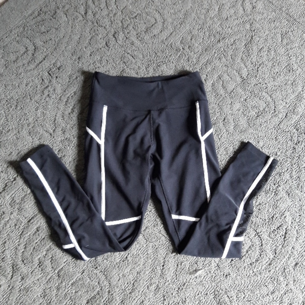 Mondetta exercise pants